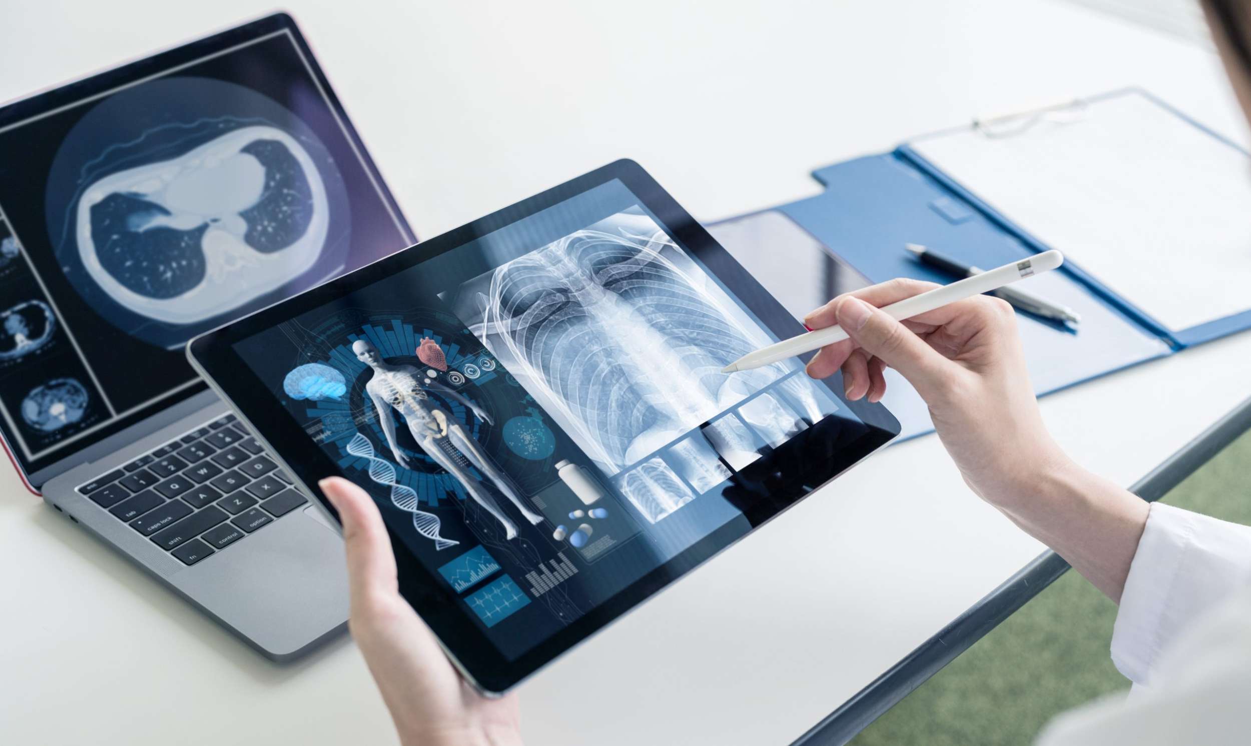 Switzerland: Decalia Capital and founding shareholders sell MediGroup to ImaOne